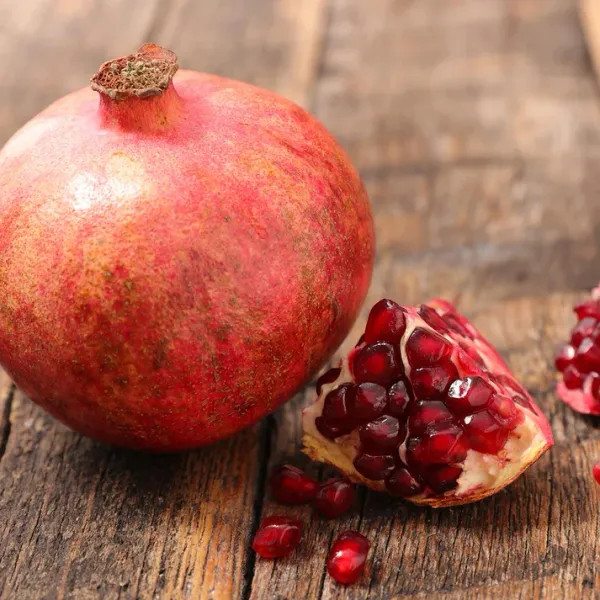 Super Vagoa Anar Plant | Sweet Soft-Seed Pomegranate | Premium Grafted Hybrid — photo 2